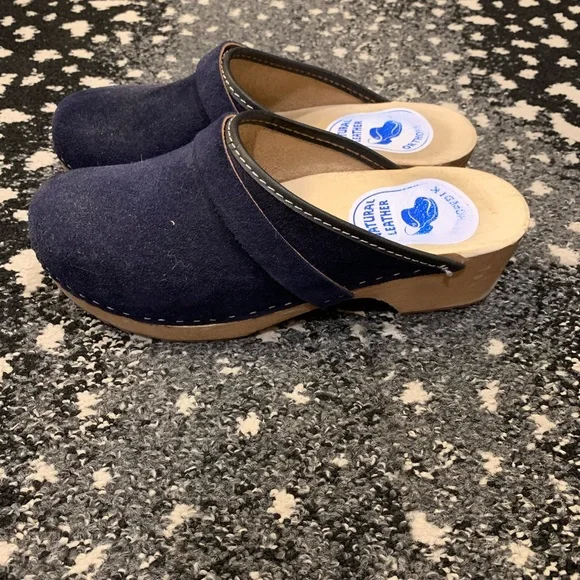 GUC handmade Navy suede Clogs 38 - Picture 1 of 5